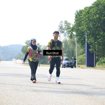 Runner Photo 6948719