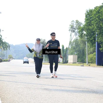 Runner Photo 6948752