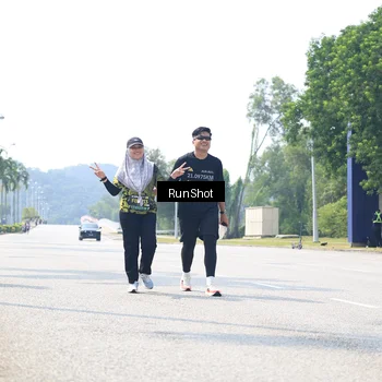 Runner Photo 6948753