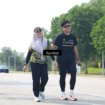 Runner Photo 6948773