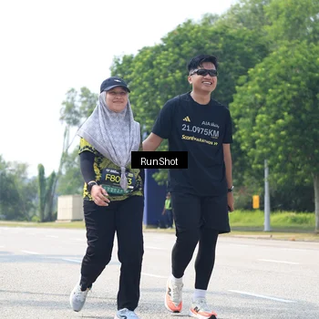 Runner Photo 6948775
