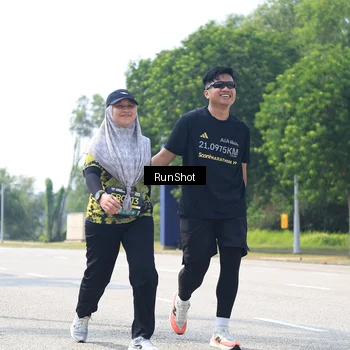 Runner Photo 6948782