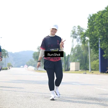 Runner Photo 6948786