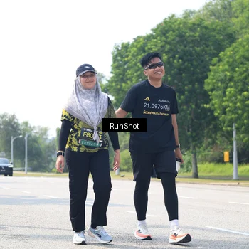Runner Photo 6948787