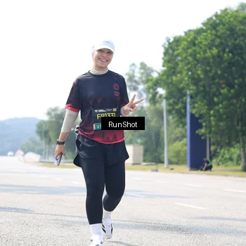 Runner Photo 6948795