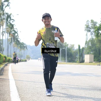 Runner Photo 6948807