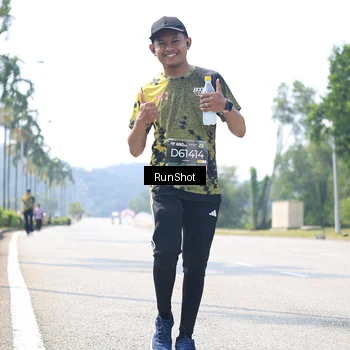 Runner Photo 6948812