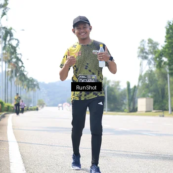 Runner Photo 6948831