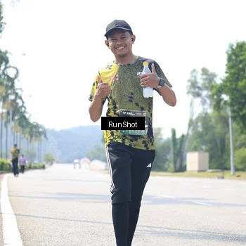 Runner Photo 6948834