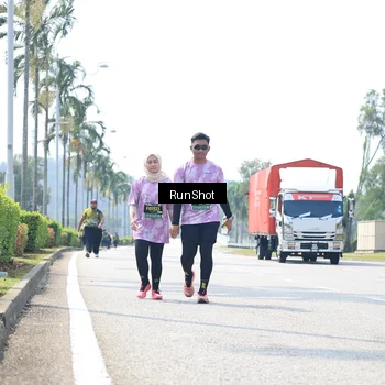 Runner Photo 6948841