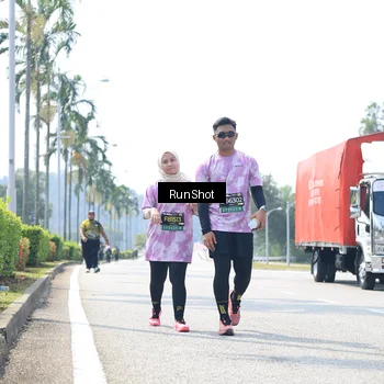 Runner Photo 6948854