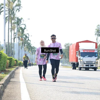 Runner Photo 6948862