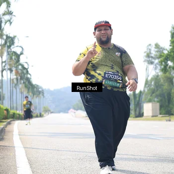 Runner Photo 6948888