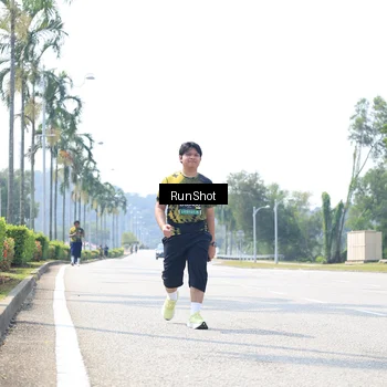 Runner Photo 6948889