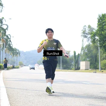 Runner Photo 6948898