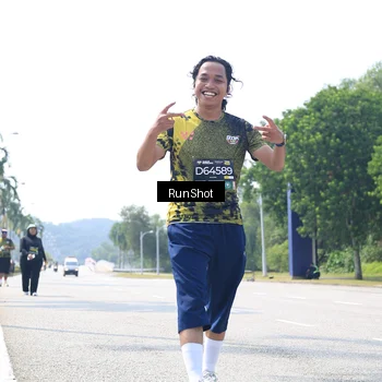 Runner Photo 6948919
