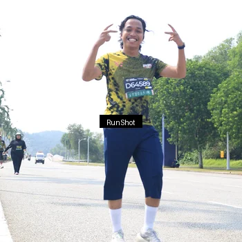 Runner Photo 6948921