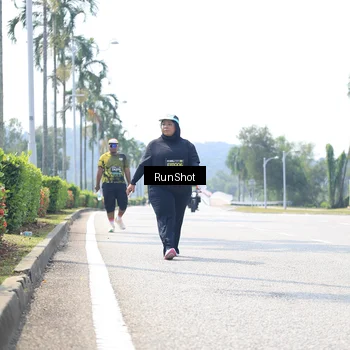 Runner Photo 6948925