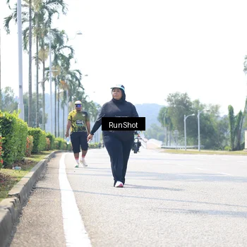 Runner Photo 6948926