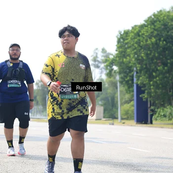 Runner Photo 6948992
