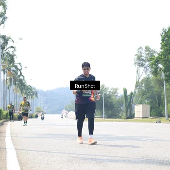 Runner Photo 6949010