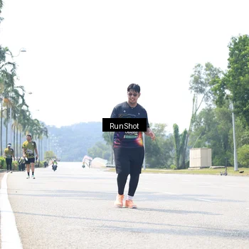 Runner Photo 6949014