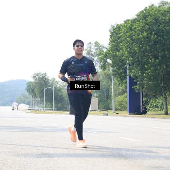 Runner Photo 6949024