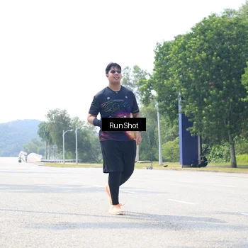 Runner Photo 6949025