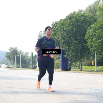 Runner Photo 6949032