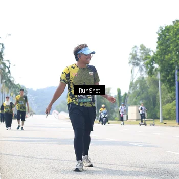 Runner Photo 6949060