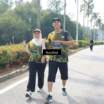Runner Photo 6949140