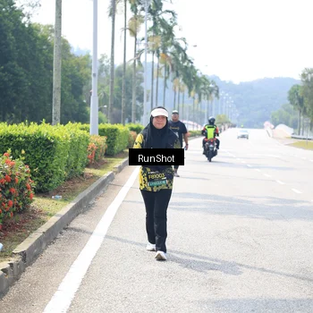 Runner Photo 6949189
