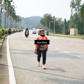 Runner Photo 6949291