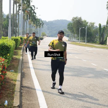 Runner Photo 6949297