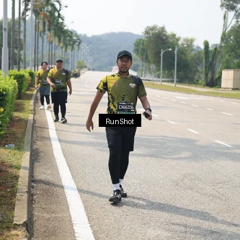 Runner Photo 6949298