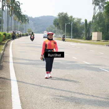 Runner Photo 6949311