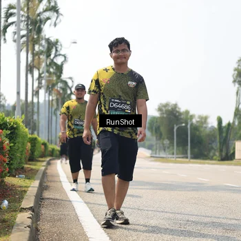 Runner Photo 6949352