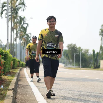 Runner Photo 6949353