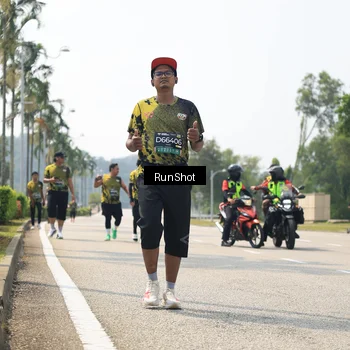 Runner Photo 6949375
