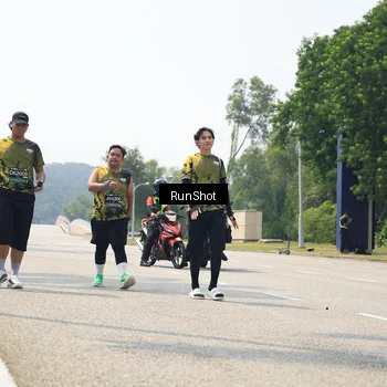 Runner Photo 6949395