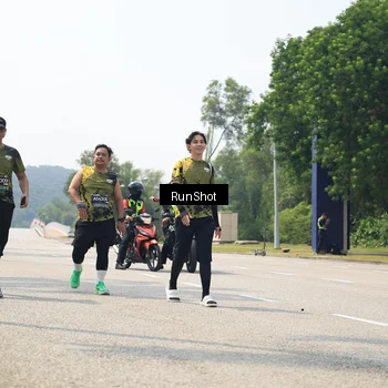 Runner Photo 6949396