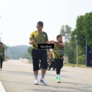 Runner Photo 6949412