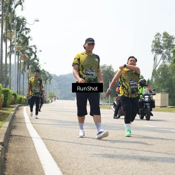 Runner Photo 6949423