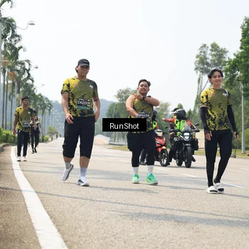 Runner Photo 6949427
