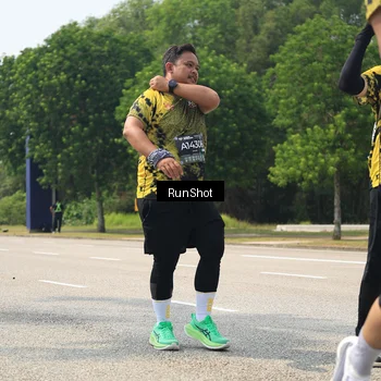 Runner Photo 6949432
