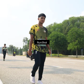 Runner Photo 6949451