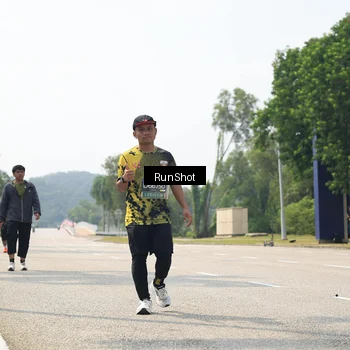 Runner Photo 6949492