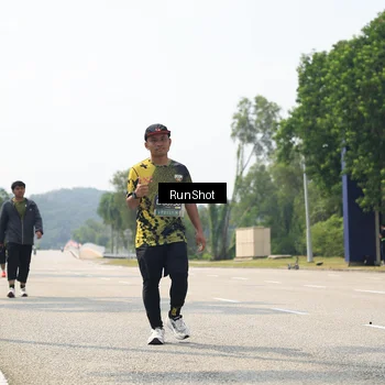 Runner Photo 6949494