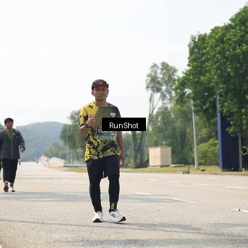 Runner Photo 6949495