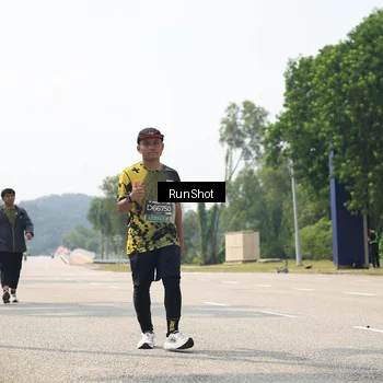 Runner Photo 6949496